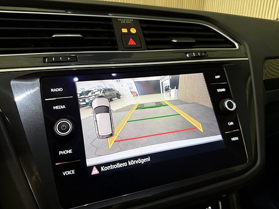 Volkswagen Tiguan 27 of 29