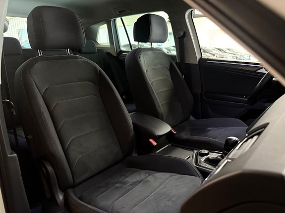 Volkswagen Tiguan 22 of 29