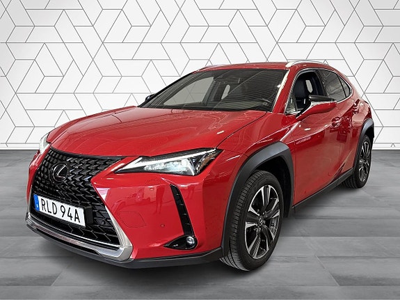 Lexus UX250h 17 of 17