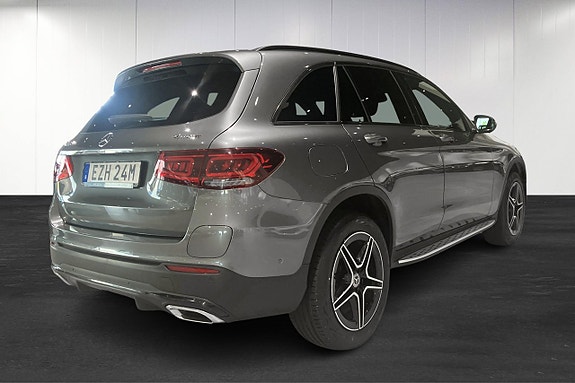 Mercedes-Benz GLC300 d 3 of 5