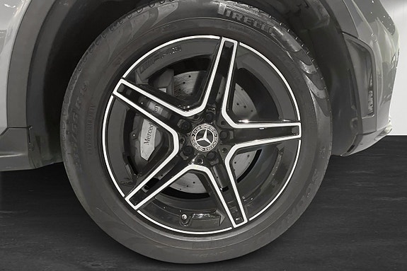 Mercedes-Benz GLC300 d 5 of 5