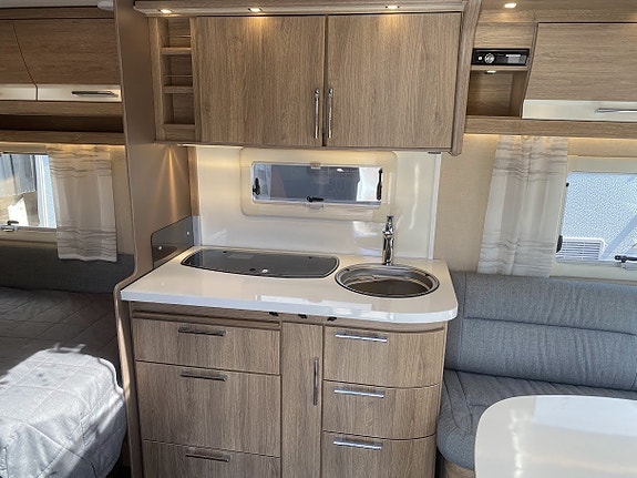 Kabe CLASSIC 660 GDL KS *Barnkammare *ALDE *Cykelställ 5 of 29