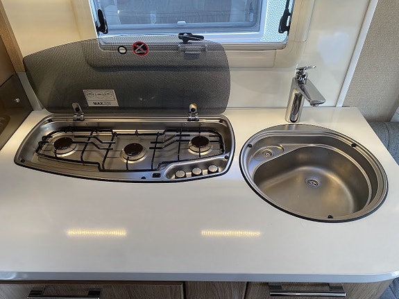 Kabe CLASSIC 660 GDL KS *Barnkammare *ALDE *Cykelställ 6 of 29