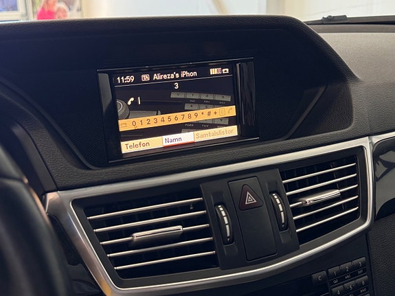 Mercedes-Benz E220 21 of 26