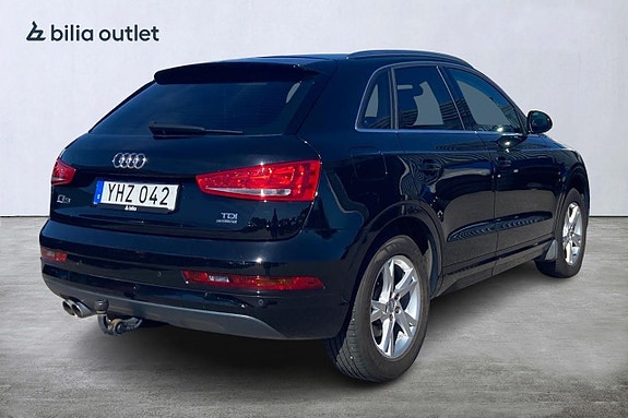 Audi Q3 6 of 22