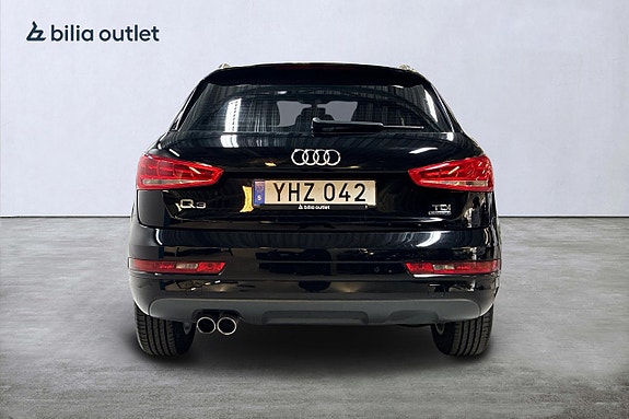 Audi Q3 7 of 26