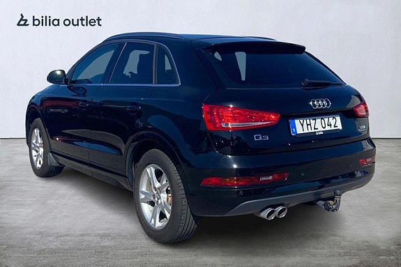 Audi Q3 4 of 5