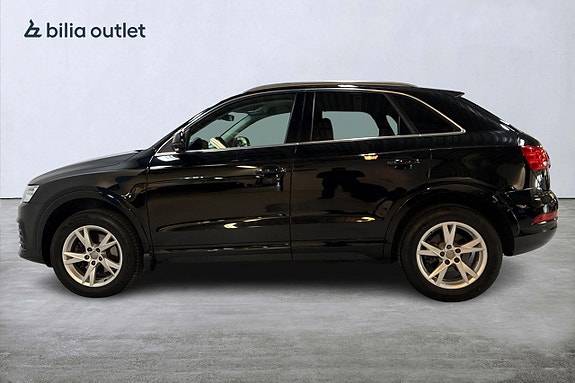 Audi Q3 9 of 26