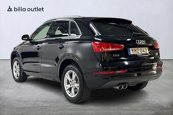 Audi Q3 6 of 26