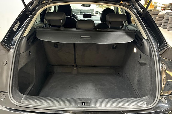 Audi Q3 10 of 26