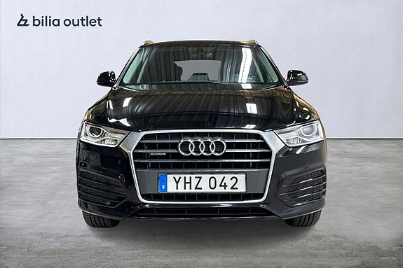 Audi Q3 3 of 26