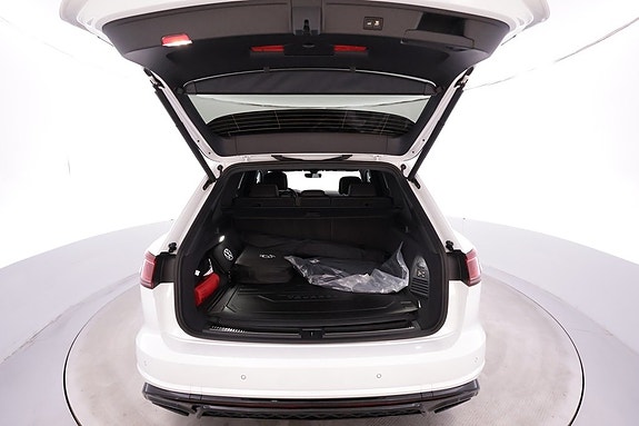 Volkswagen Touareg 12 of 25