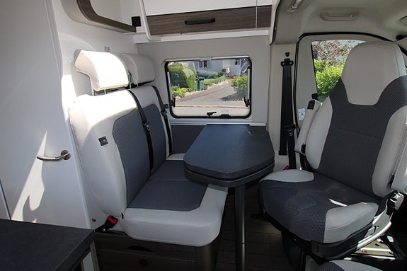 Knaus Vantorer 600 L 2026 Liftsäng Automat Hissbara långbäddar våningsäng under 6 meter 12 of 18