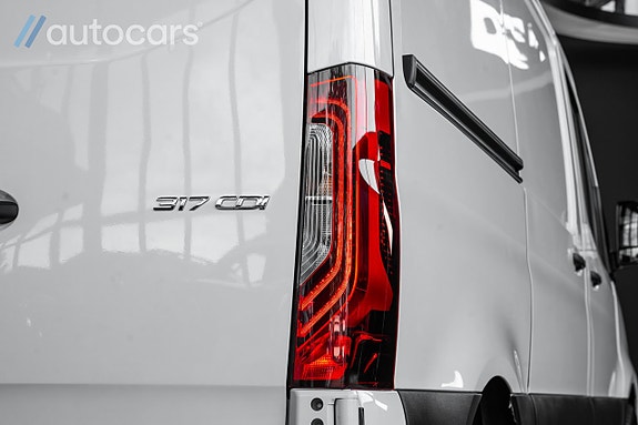 Mercedes-Benz Sprinter 317 16 of 30