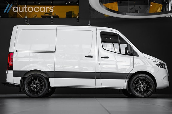 Mercedes-Benz Sprinter 317 4 of 30
