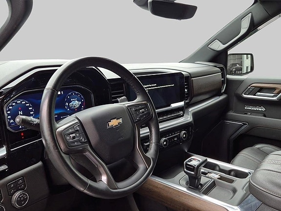 Chevrolet Silverado 1500 4 of 5
