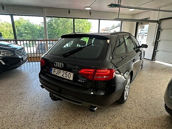 Audi A4 9 of 19