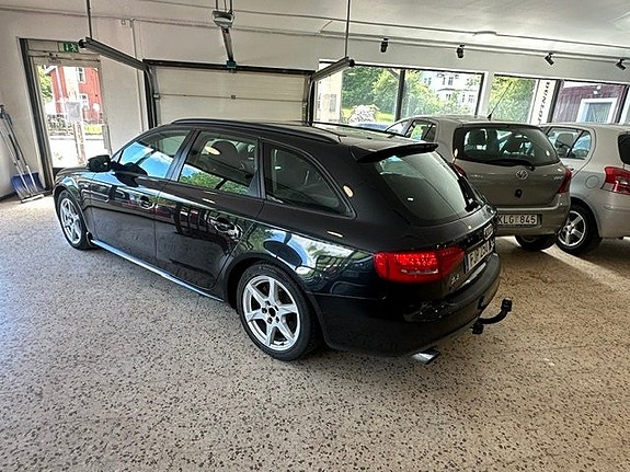 Audi A4 10 of 19