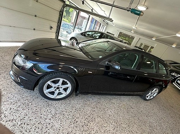 Audi A4 14 of 19