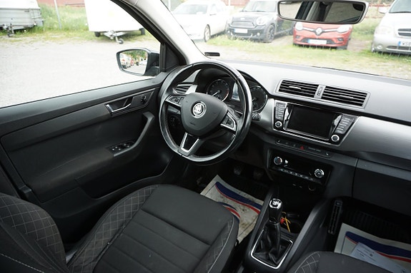 Skoda Fabia 5 of 5
