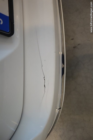 Volkswagen Passat 19 of 24