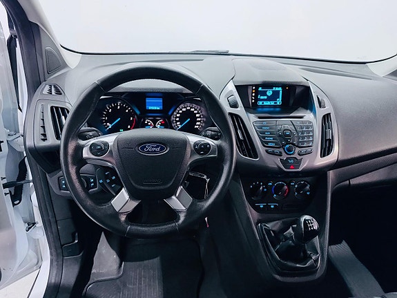 Ford Transit Connect 14 of 18