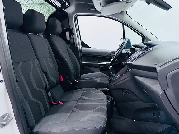 Ford Transit Connect 6 of 18