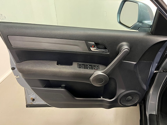 Honda CR-V 14 of 24