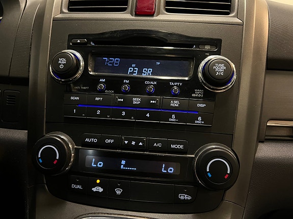 Honda CR-V 22 of 24