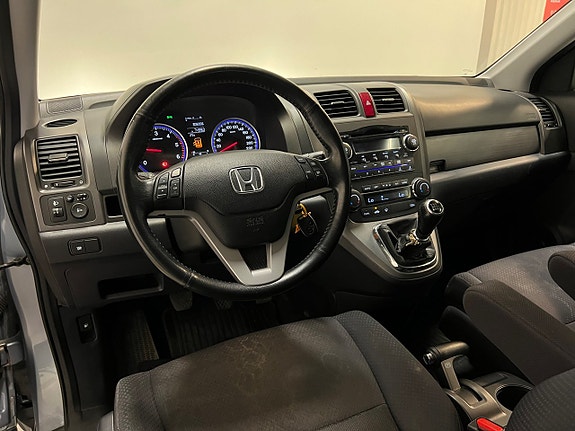 Honda CR-V 16 of 24