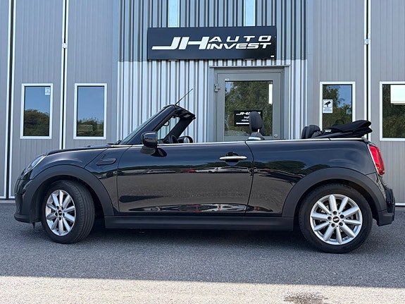 MINI Cooper 8 of 18