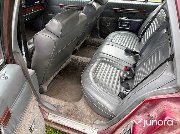 Chevrolet Caprice 13 of 17