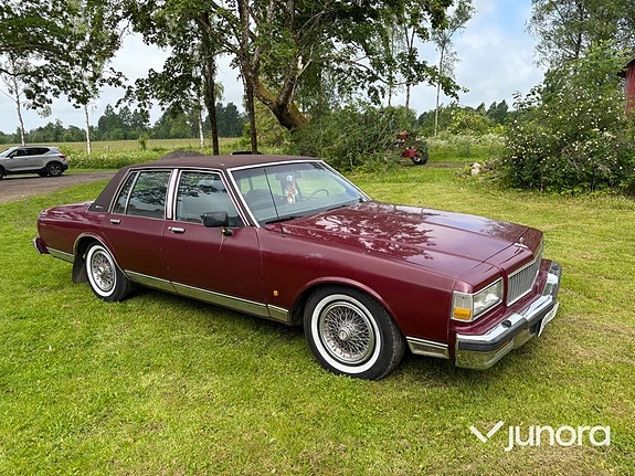 Chevrolet Caprice 5 of 5