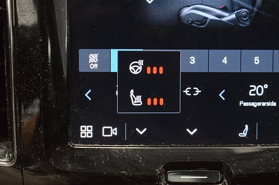 Volvo XC60 18 of 28