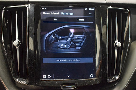 Volvo XC60 17 of 28