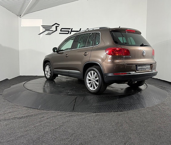 Volkswagen Tiguan 8 of 19