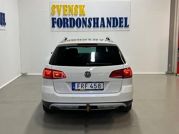 Volkswagen Passat Alltrack 5 of 5