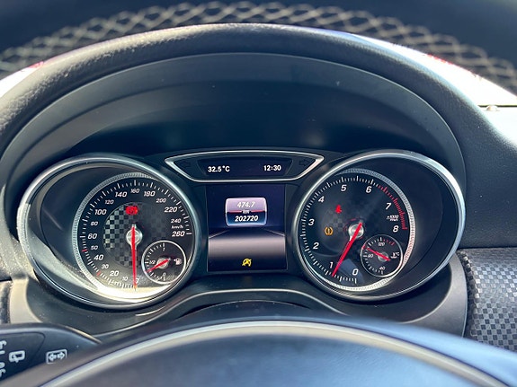 Mercedes-Benz A180 13 of 21