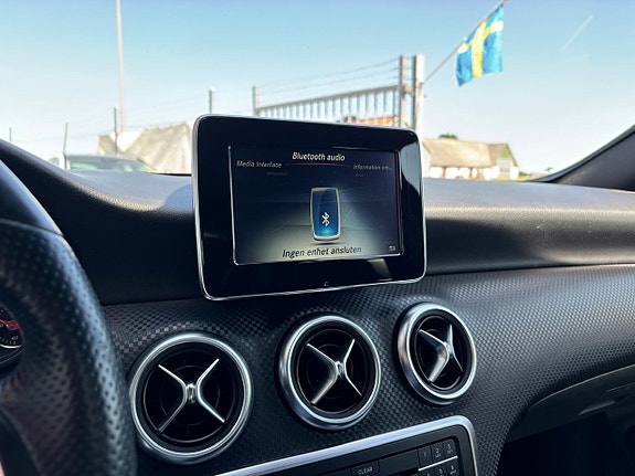 Mercedes-Benz A180 15 of 21