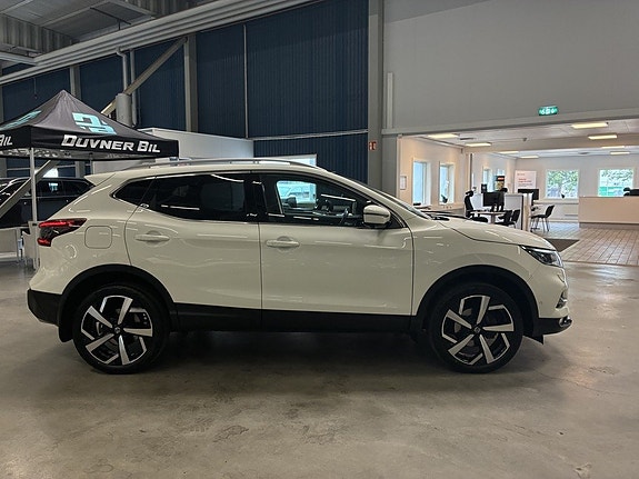 Nissan Qashqai 3 of 5