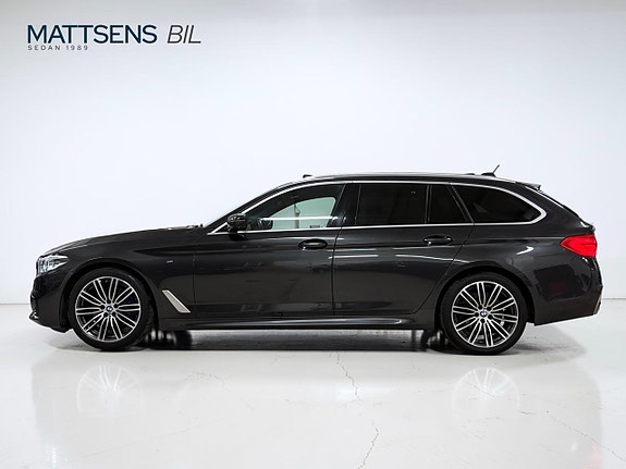 BMW 530i 4 of 5