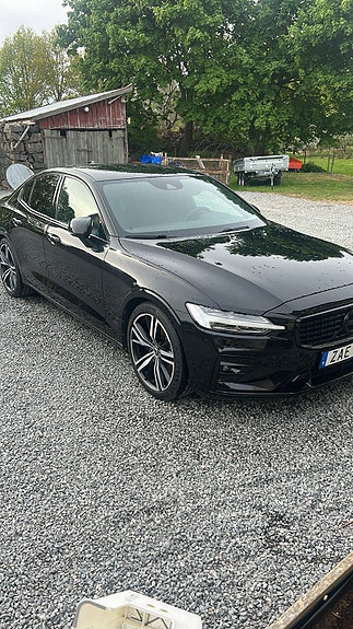 Volvo S60 2 of 2
