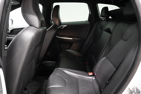 Volvo XC60 20 of 22