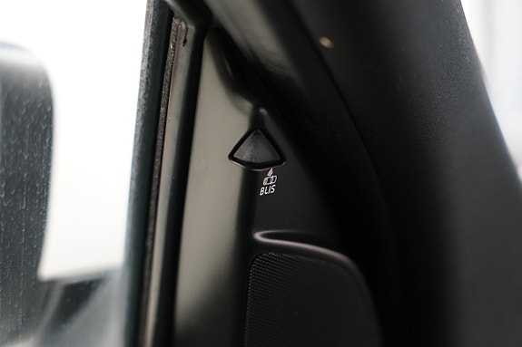 Volvo XC60 9 of 22