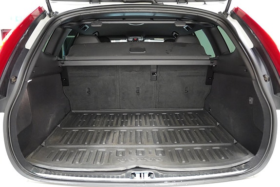 Volvo XC60 22 of 22