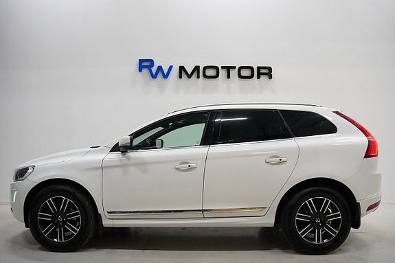 Volvo XC60 3 of 5