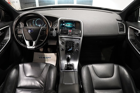 Volvo XC60 11 of 22