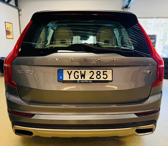 Volvo XC90 7 of 27