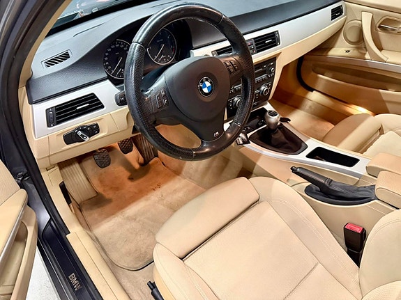 BMW 318d 6 of 12