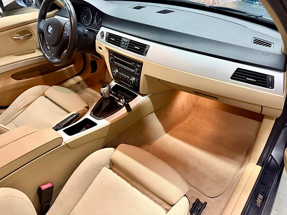 BMW 318d 7 of 12
